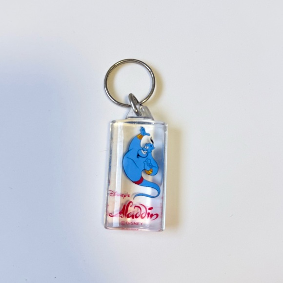 Vintage Disney Aladdin Cast Member Movie Release Bundle- Pins Keychains Magnets - Picture 7 of 12